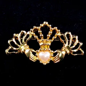 1994 Avon Charming Claddagh Brooch