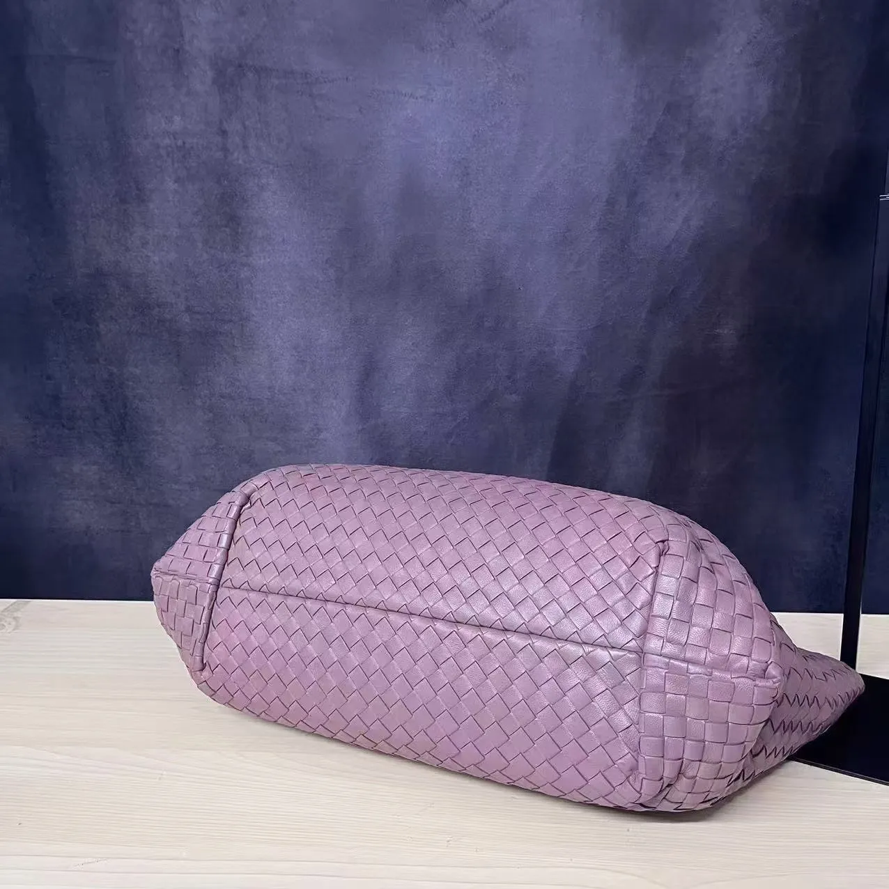 Bottega Veneta Medium Pink Intrecciato Leather Tote Bag