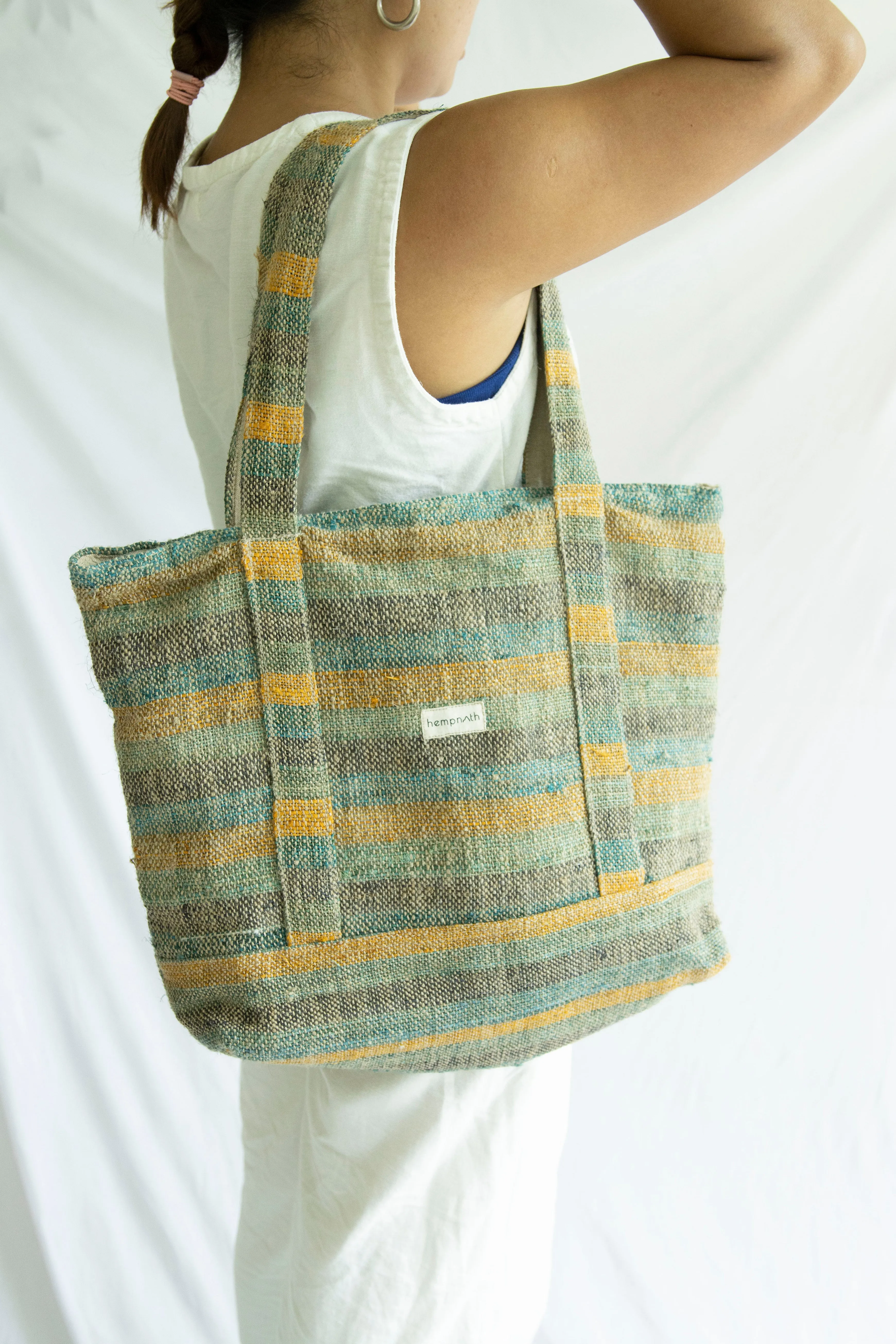 Fal Tote bag