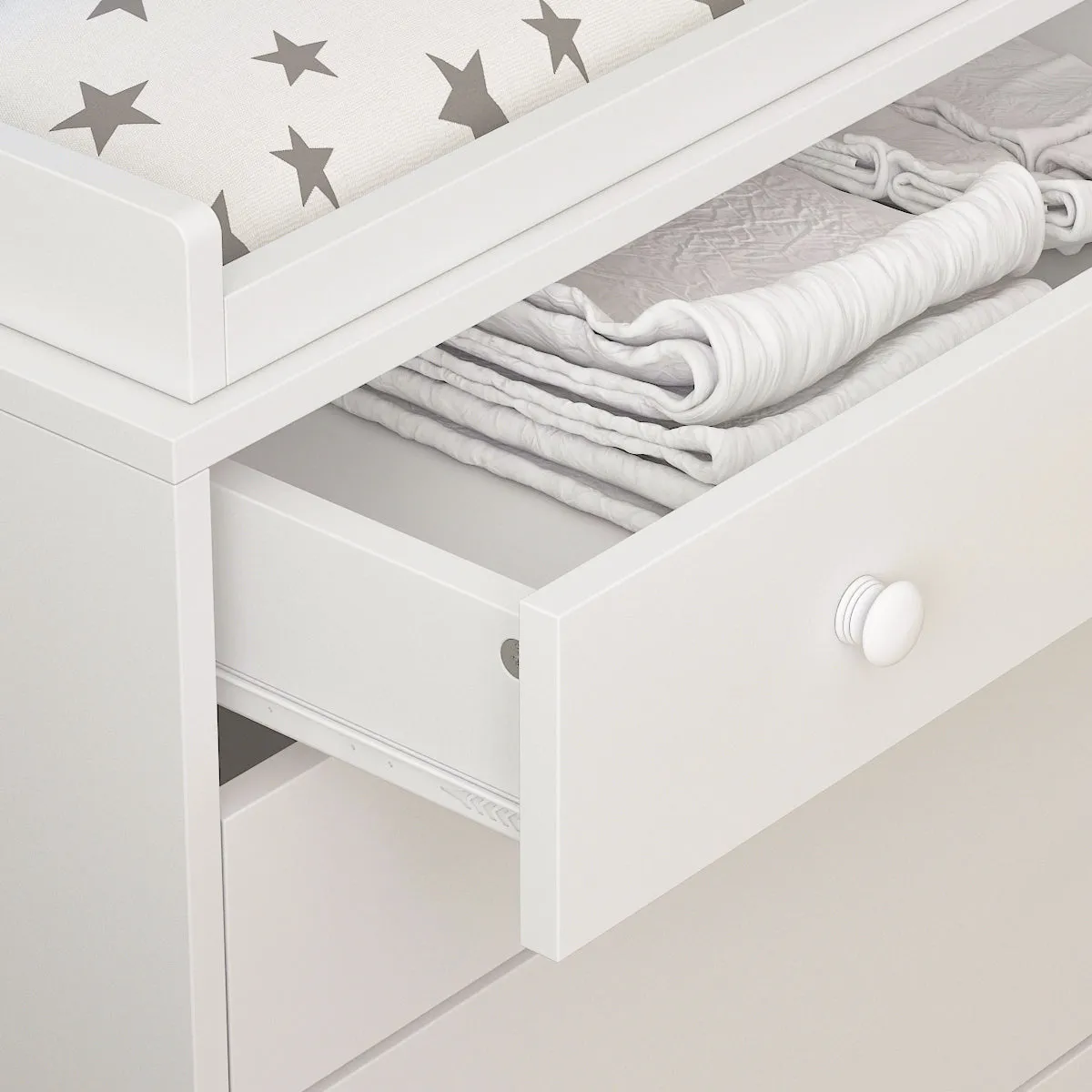 Nursery Storage Dresser Chest Changing Table with Spacious Top 5 Drawers 2 Shelves