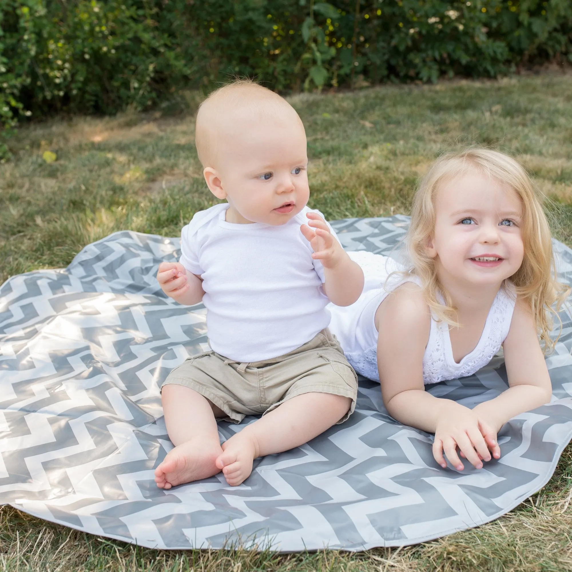 SplatMat Floor Mat for High Chairs