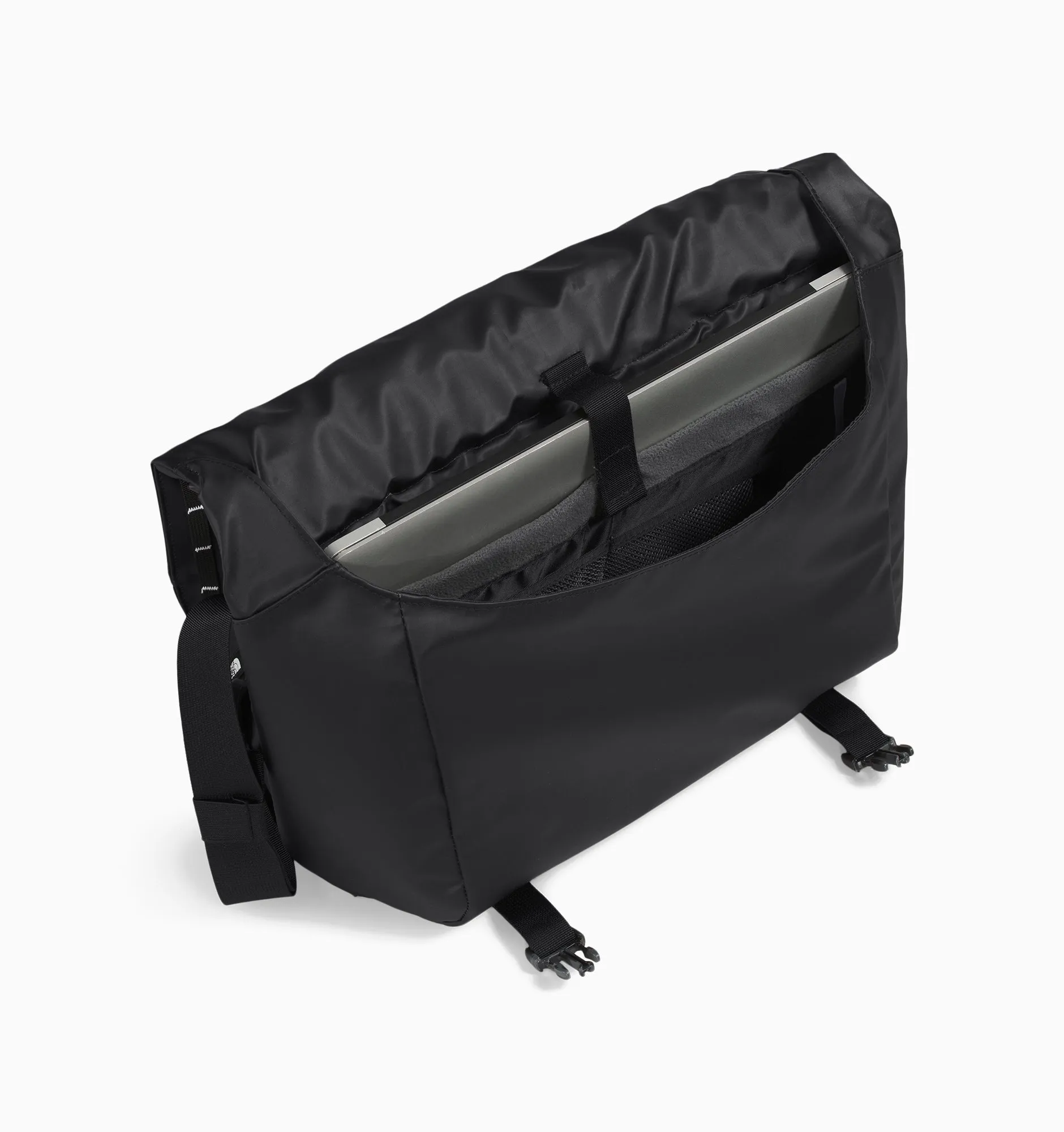 The North Face Base Camp Voyager Messenger Bag